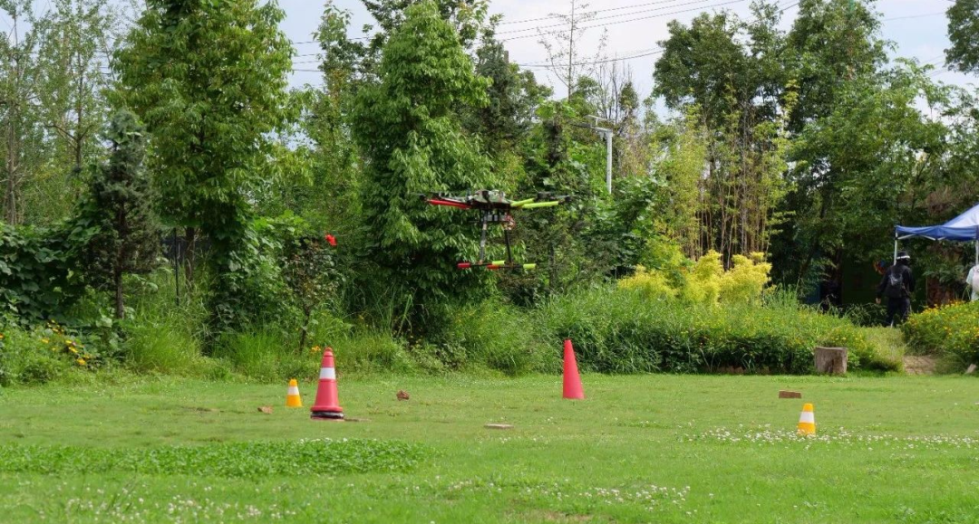 服务涵盖昆明无人机培训、昆明保安服务、昆明物业服务、昆明宠物医疗美容、昆明职业技能培训服务、昆明广告策划、昆明安防监控。