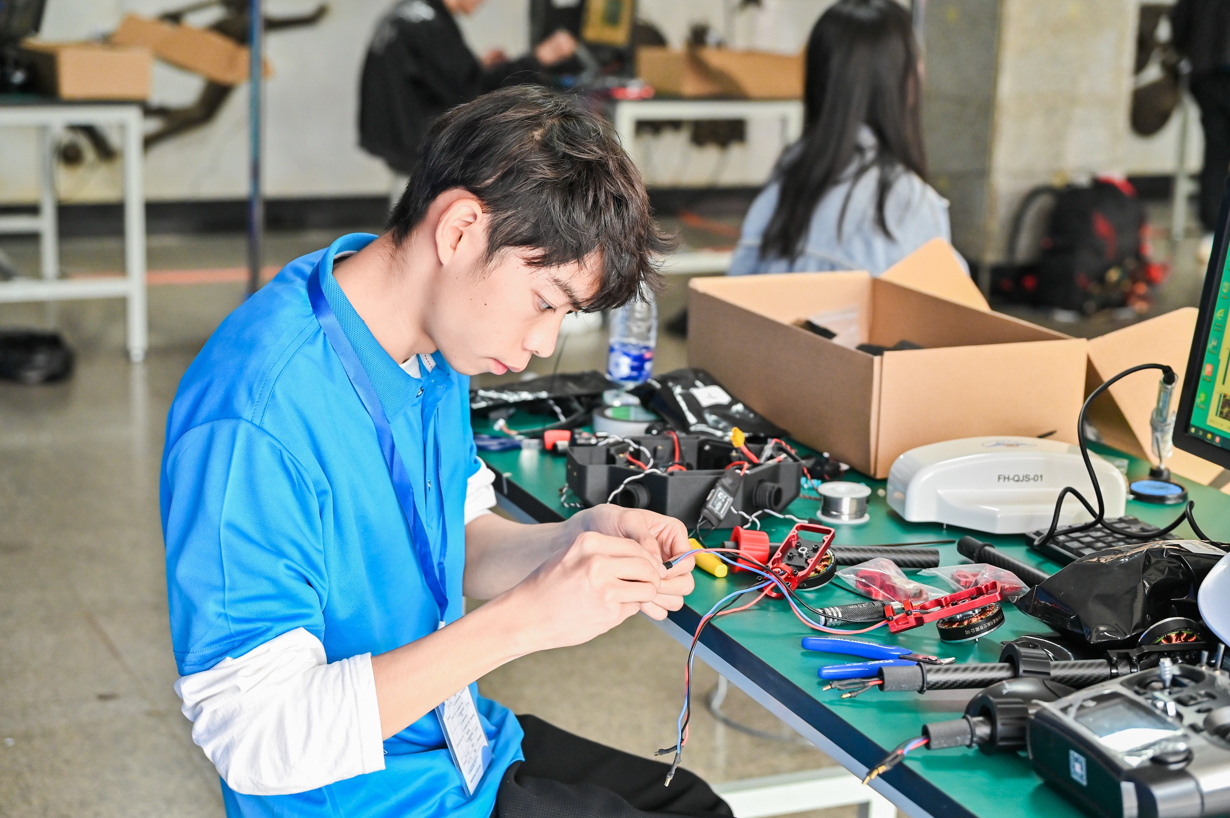 1730174641756946.jpg 装调1.jpg