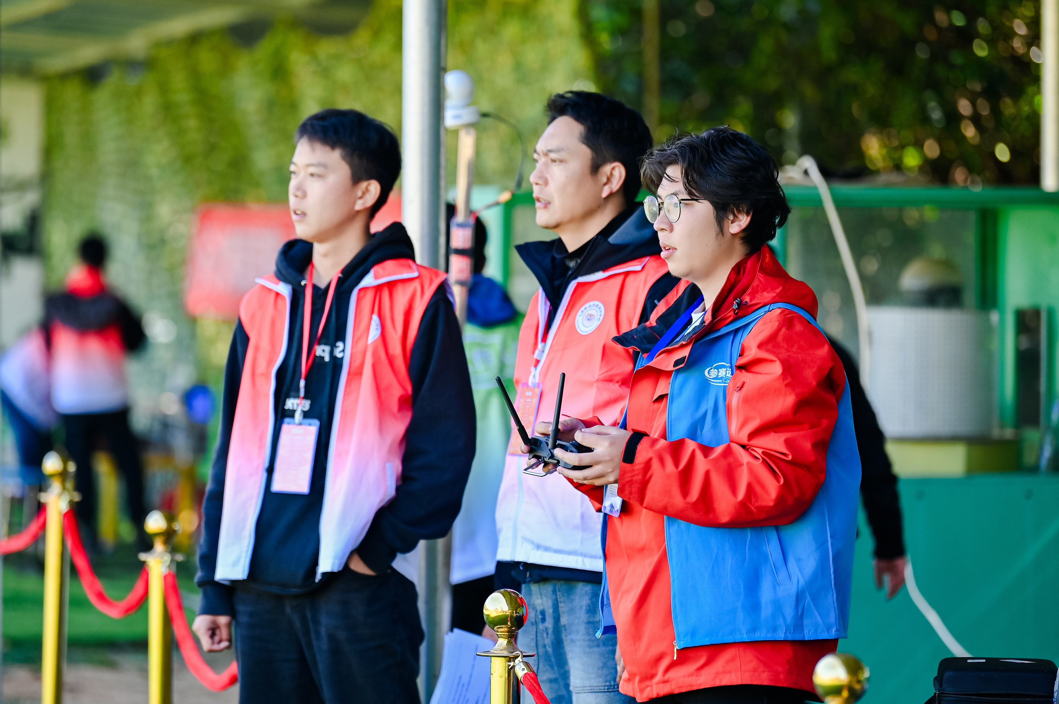 服务涵盖昆明无人机培训、昆明保安服务、昆明物业服务、昆明宠物医疗美容、昆明职业技能培训服务、昆明广告策划、昆明安防监控。