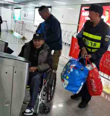 服务涵盖昆明无人机培训、昆明保安服务、昆明物业服务、昆明宠物医疗美容、昆明职业技能培训服务、昆明广告策划、昆明安防监控。