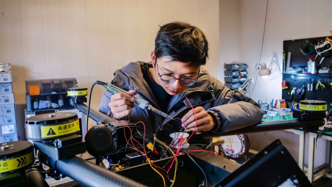 1736732867418883.jpg 640.jpg