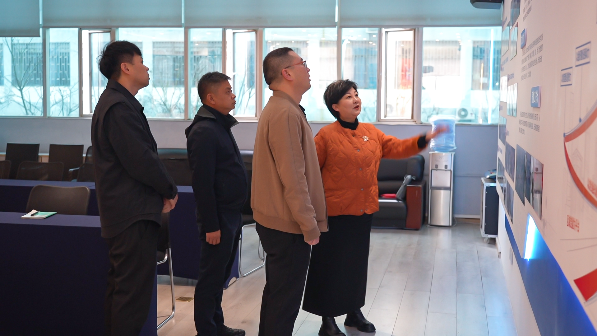 服务涵盖昆明无人机培训、昆明保安服务、昆明物业服务、昆明宠物医疗美容、昆明职业技能培训服务、昆明广告策划、昆明安防监控。