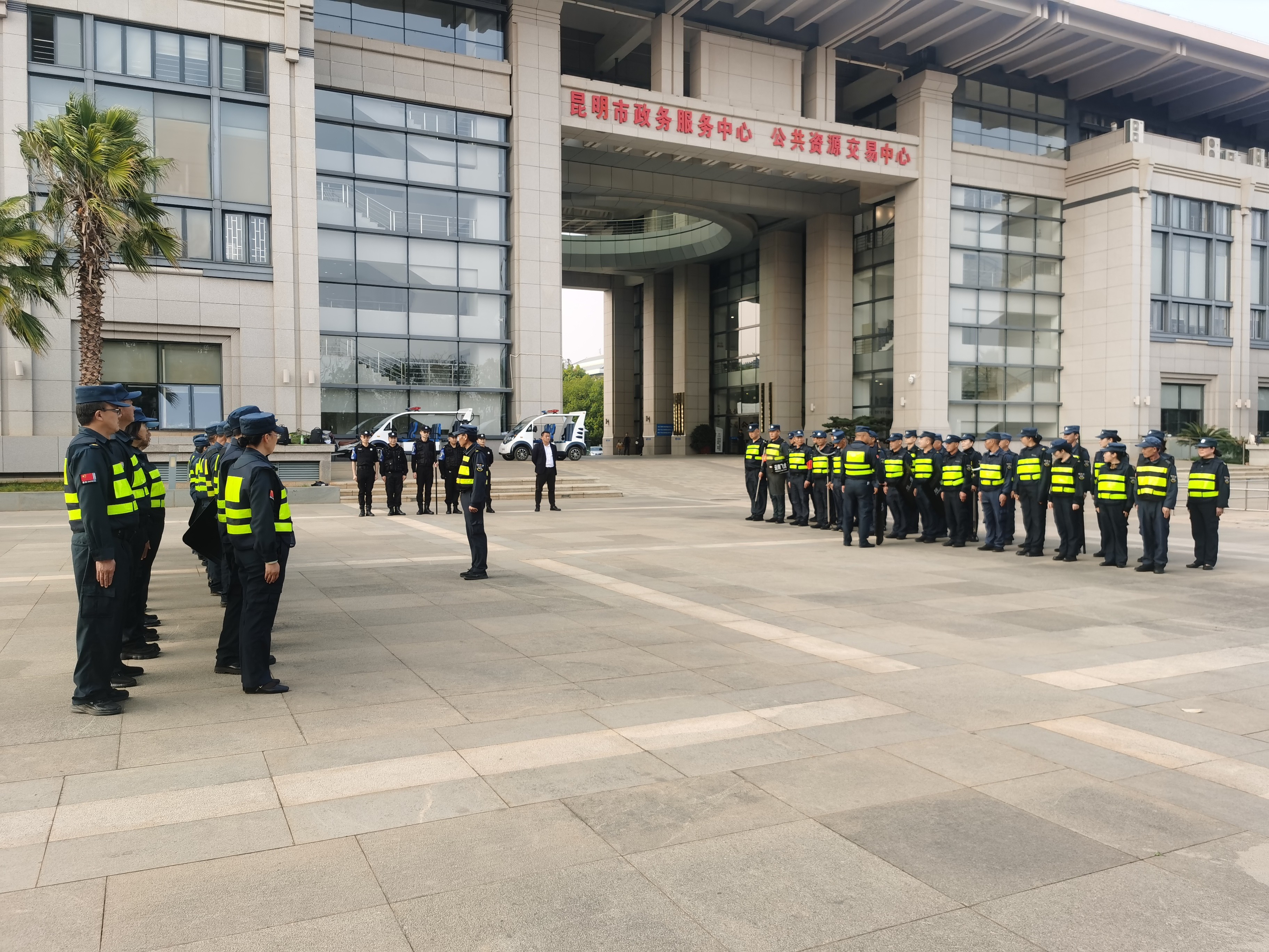 服务涵盖昆明无人机培训、昆明保安服务、昆明物业服务、昆明宠物医疗美容、昆明职业技能培训服务、昆明广告策划、昆明安防监控。