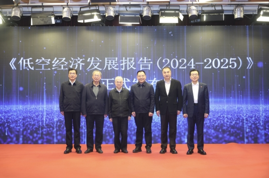 服务涵盖昆明无人机培训、昆明保安服务、昆明物业服务、昆明宠物医疗美容、昆明职业技能培训服务、昆明广告策划、昆明安防监控。