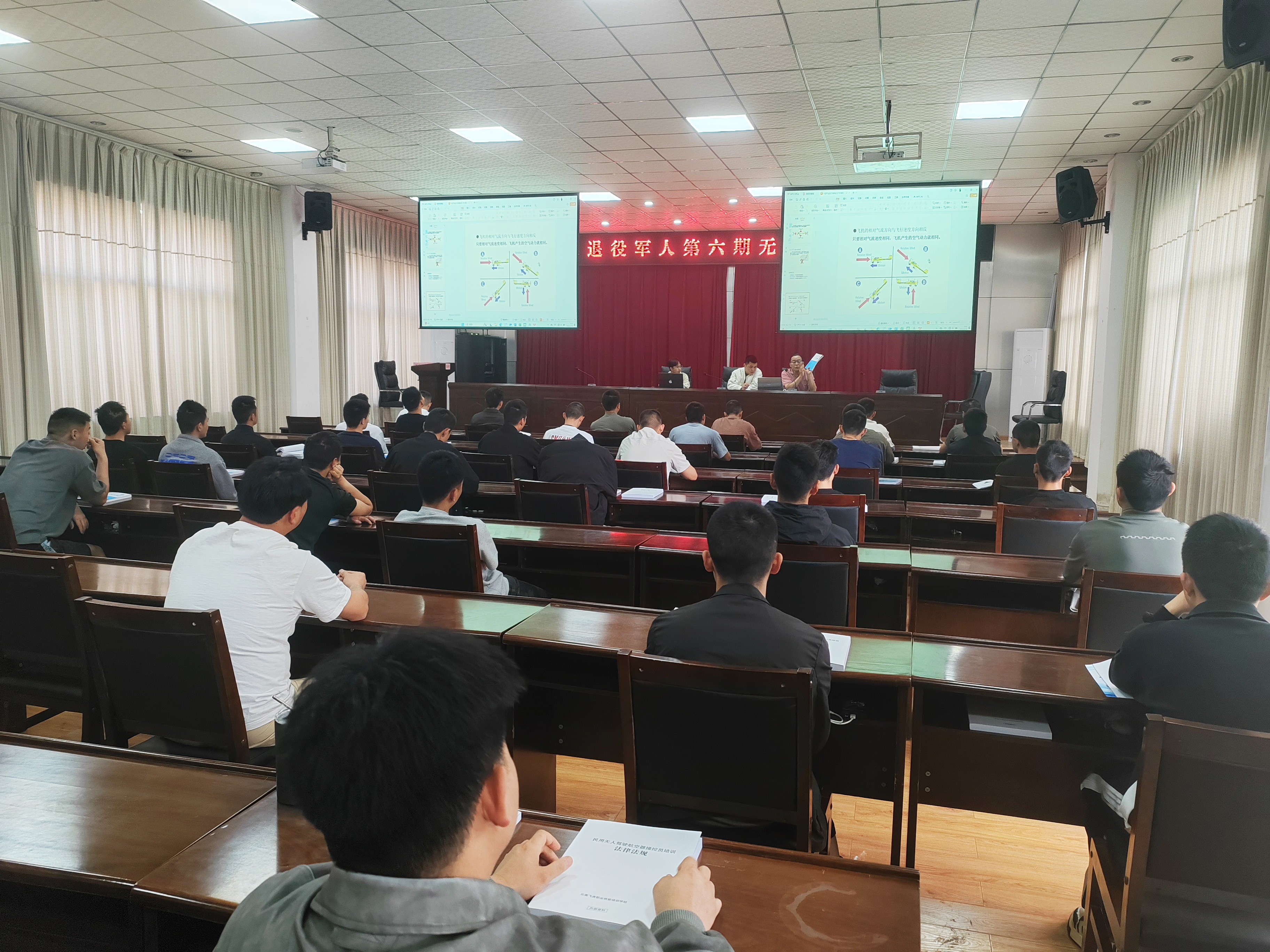 服务涵盖昆明无人机培训、昆明保安服务、昆明物业服务、昆明宠物医疗美容、昆明职业技能培训服务、昆明广告策划、昆明安防监控。