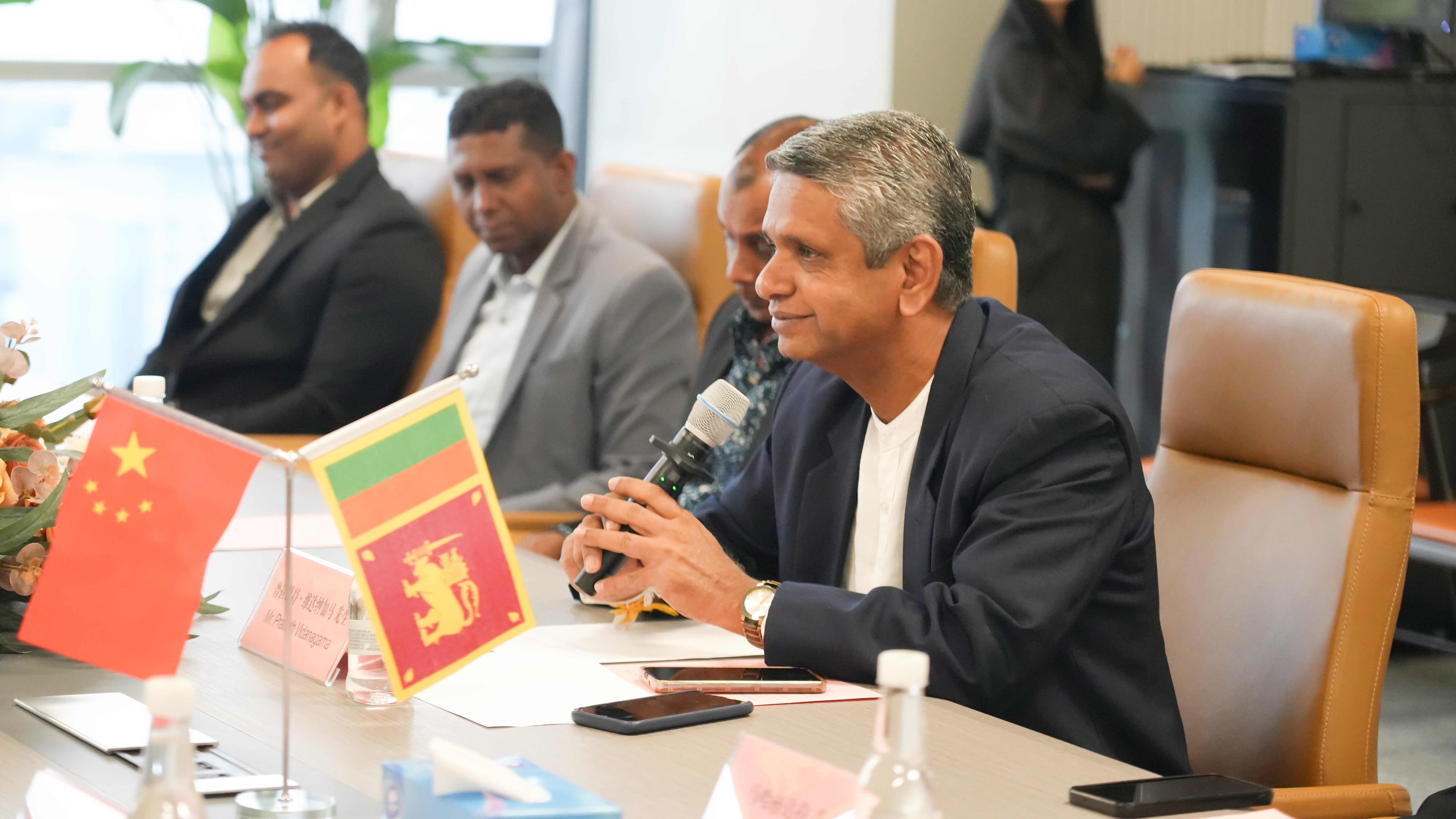 服务涵盖昆明无人机培训、昆明保安服务、昆明物业服务、昆明宠物医疗美容、昆明职业技能培训服务、昆明广告策划、昆明安防监控。