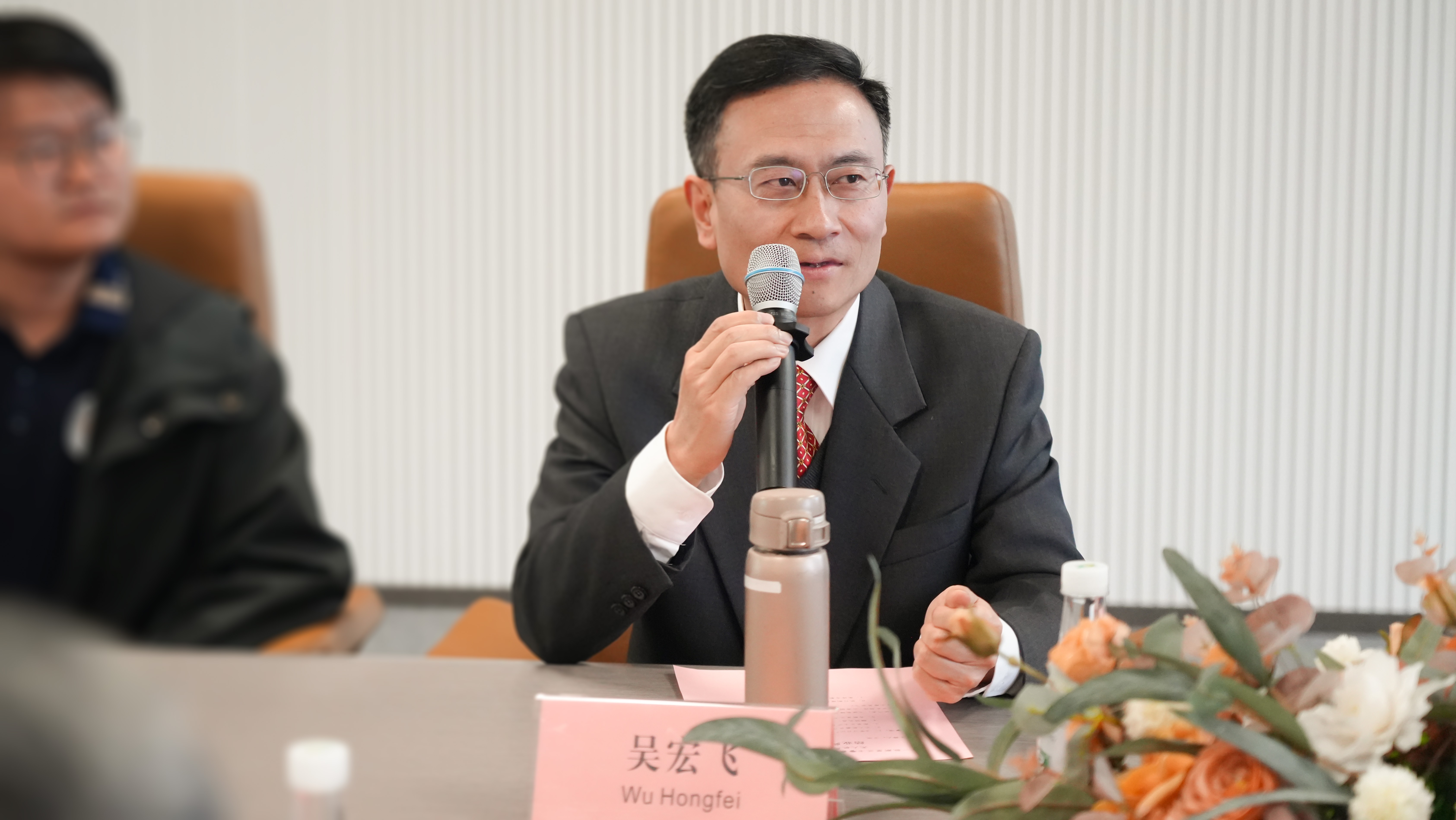 服务涵盖昆明无人机培训、昆明保安服务、昆明物业服务、昆明宠物医疗美容、昆明职业技能培训服务、昆明广告策划、昆明安防监控。