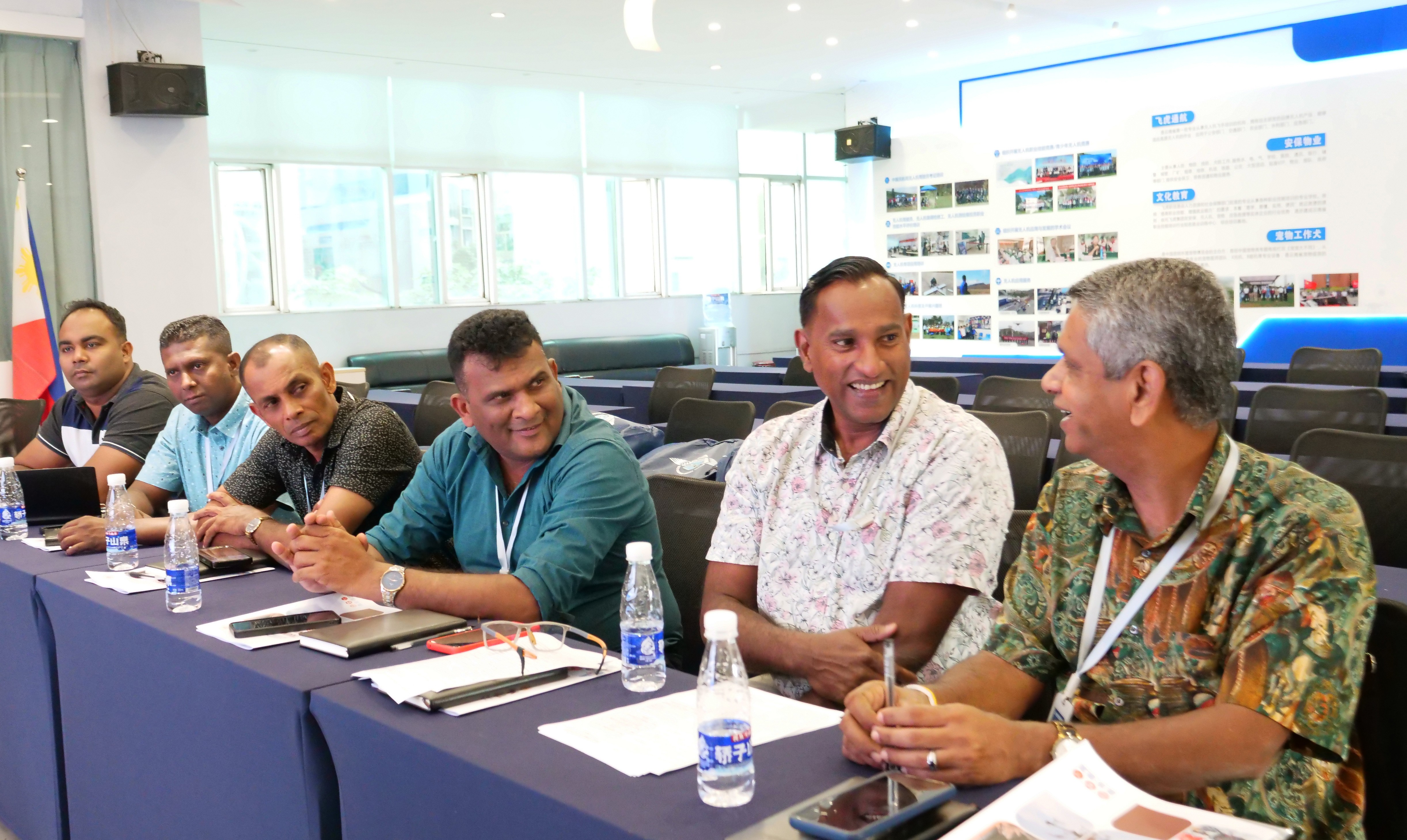 服务涵盖昆明无人机培训、昆明保安服务、昆明物业服务、昆明宠物医疗美容、昆明职业技能培训服务、昆明广告策划、昆明安防监控。