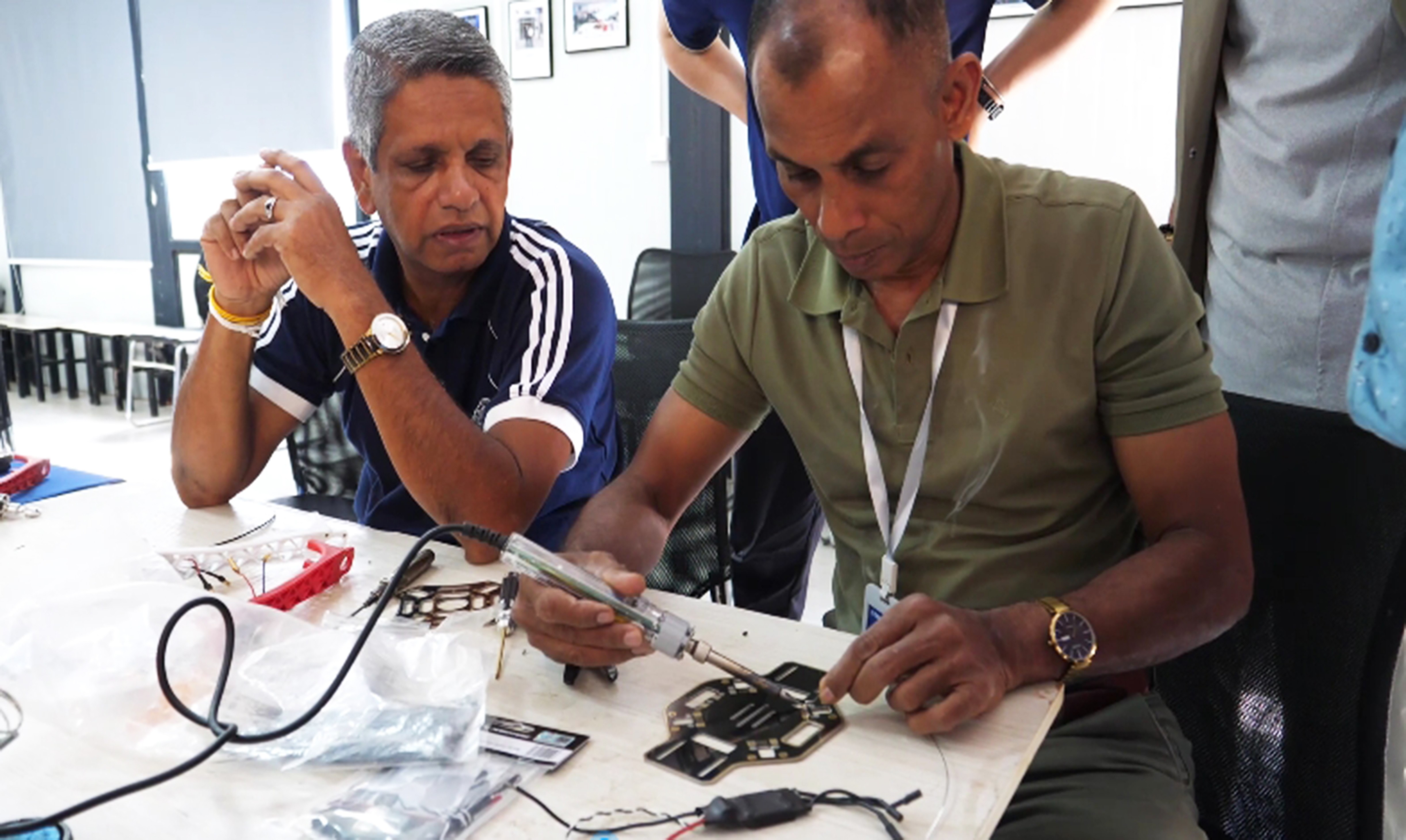 服务涵盖昆明无人机培训、昆明保安服务、昆明物业服务、昆明宠物医疗美容、昆明职业技能培训服务、昆明广告策划、昆明安防监控。