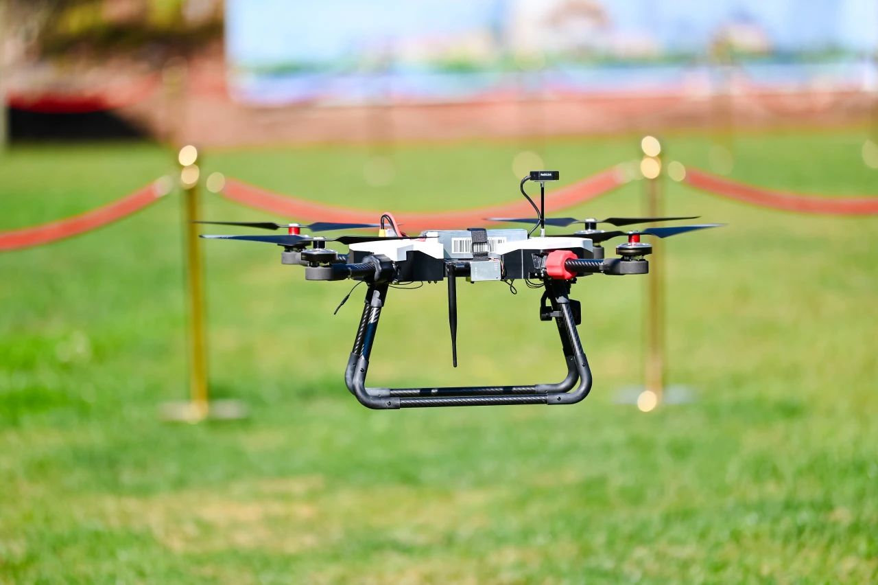 服务涵盖昆明无人机培训、昆明保安服务、昆明物业服务、昆明宠物医疗美容、昆明职业技能培训服务、昆明广告策划、昆明安防监控。