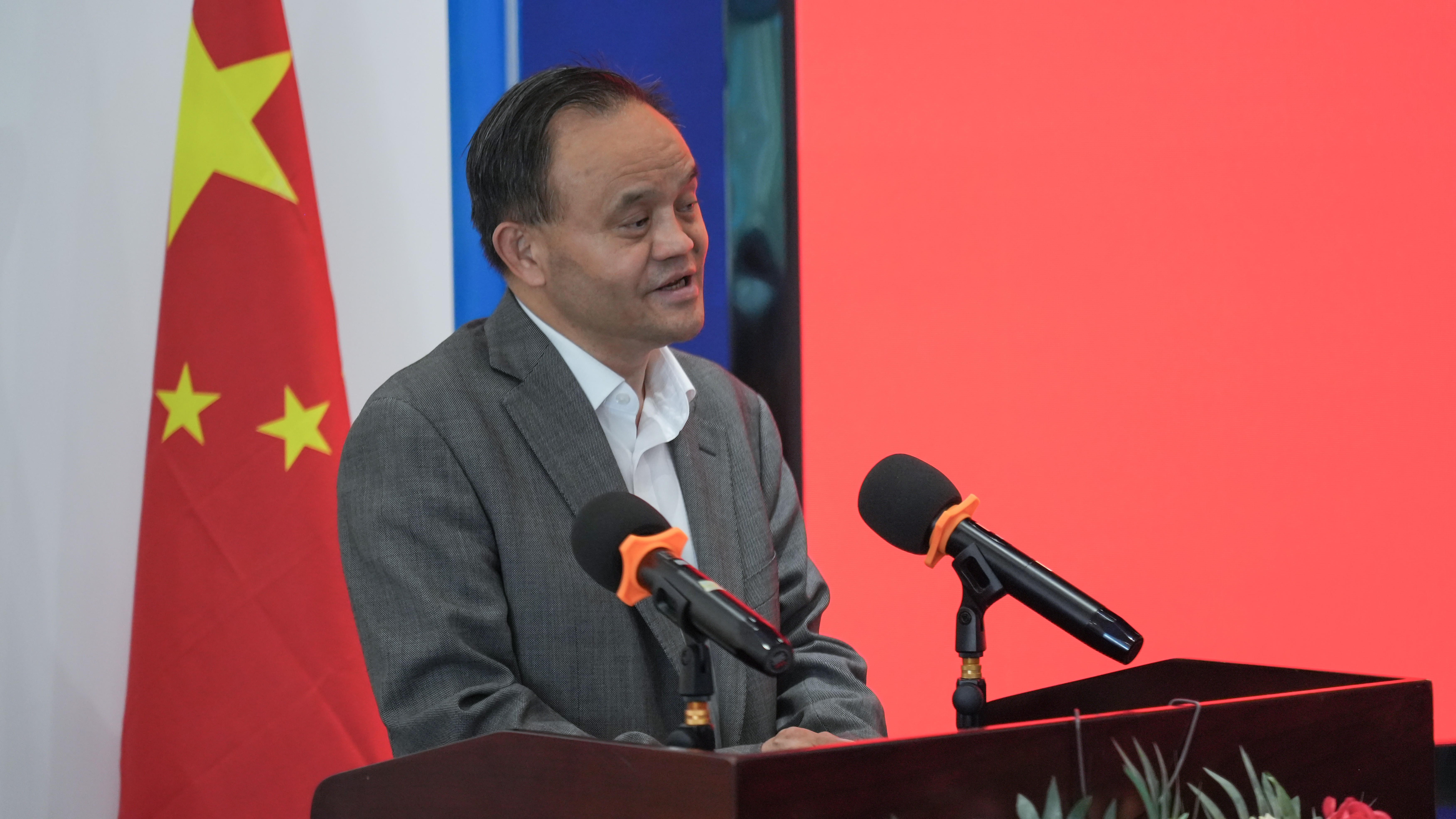 服务涵盖昆明无人机培训、昆明保安服务、昆明物业服务、昆明宠物医疗美容、昆明职业技能培训服务、昆明广告策划、昆明安防监控。