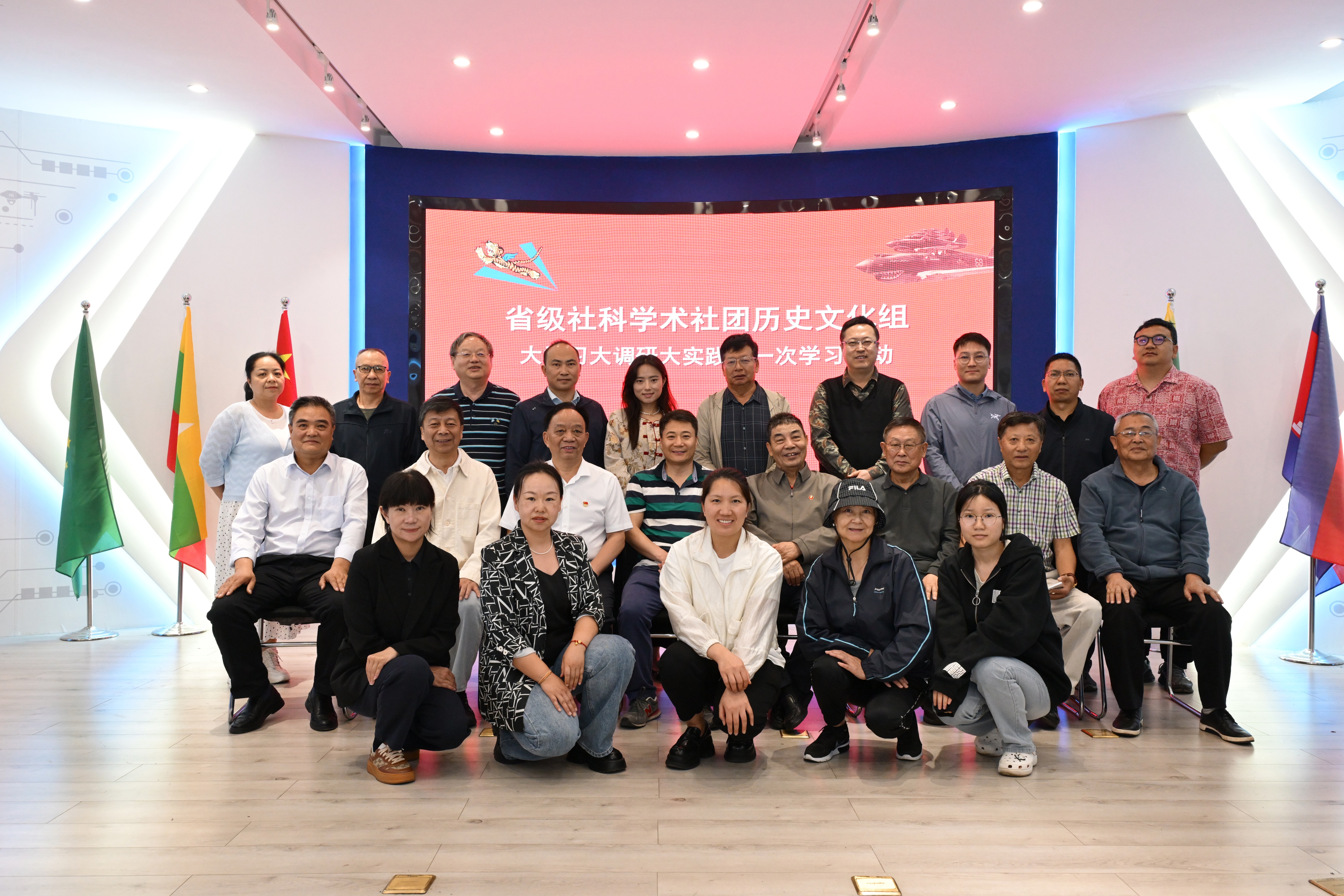 服务涵盖昆明无人机培训、昆明保安服务、昆明物业服务、昆明宠物医疗美容、昆明职业技能培训服务、昆明广告策划、昆明安防监控。