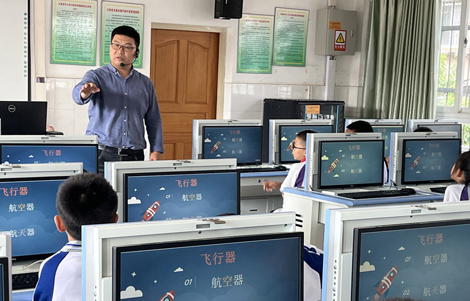 服务涵盖昆明无人机培训、昆明保安服务、昆明物业服务、昆明宠物医疗美容、昆明职业技能培训服务、昆明广告策划、昆明安防监控。