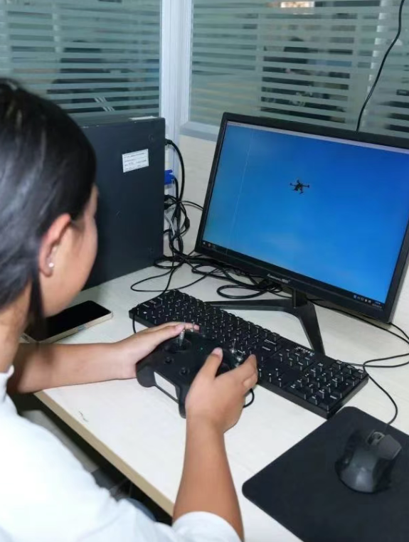 服务涵盖昆明无人机培训、昆明保安服务、昆明物业服务、昆明宠物医疗美容、昆明职业技能培训服务、昆明广告策划、昆明安防监控。