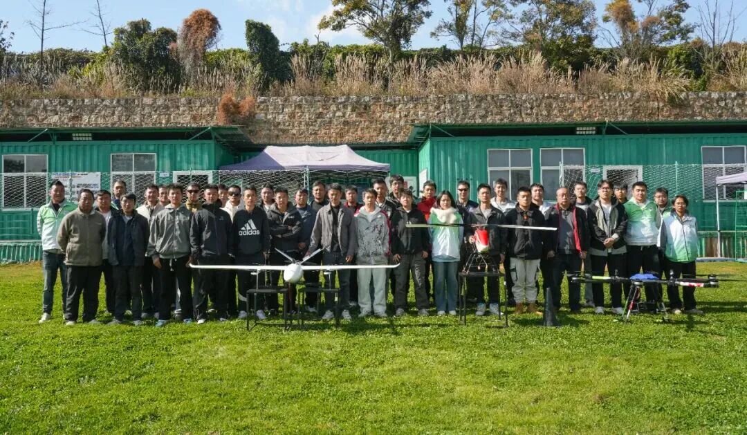 服务涵盖昆明无人机培训、昆明保安服务、昆明物业服务、昆明宠物医疗美容、昆明职业技能培训服务、昆明广告策划、昆明安防监控。