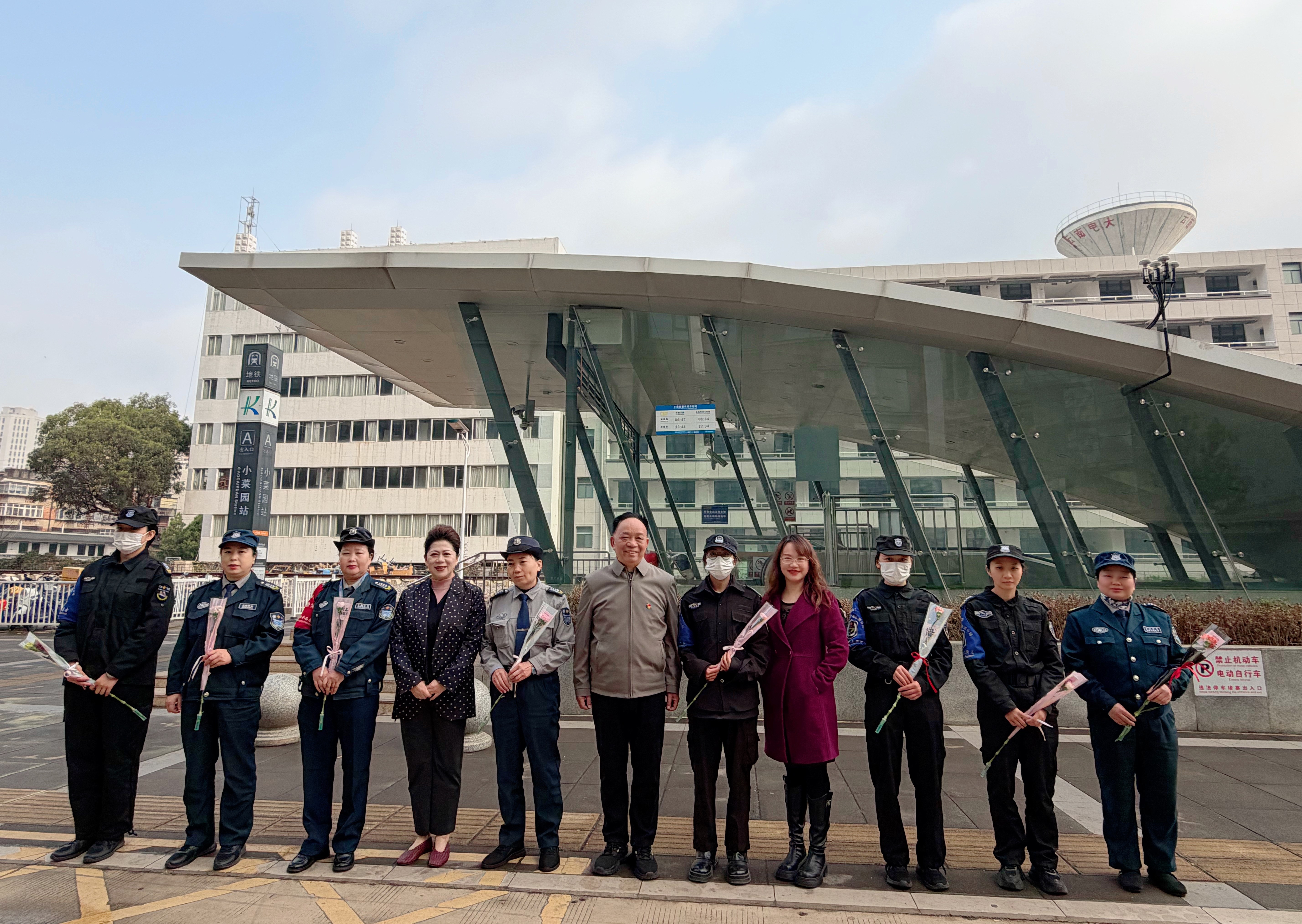 服务涵盖昆明无人机培训、昆明保安服务、昆明物业服务、昆明宠物医疗美容、昆明职业技能培训服务、昆明广告策划、昆明安防监控。