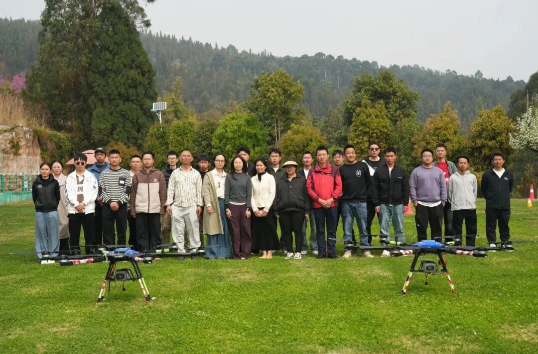 服务涵盖昆明无人机培训、昆明保安服务、昆明物业服务、昆明宠物医疗美容、昆明职业技能培训服务、昆明广告策划、昆明安防监控。