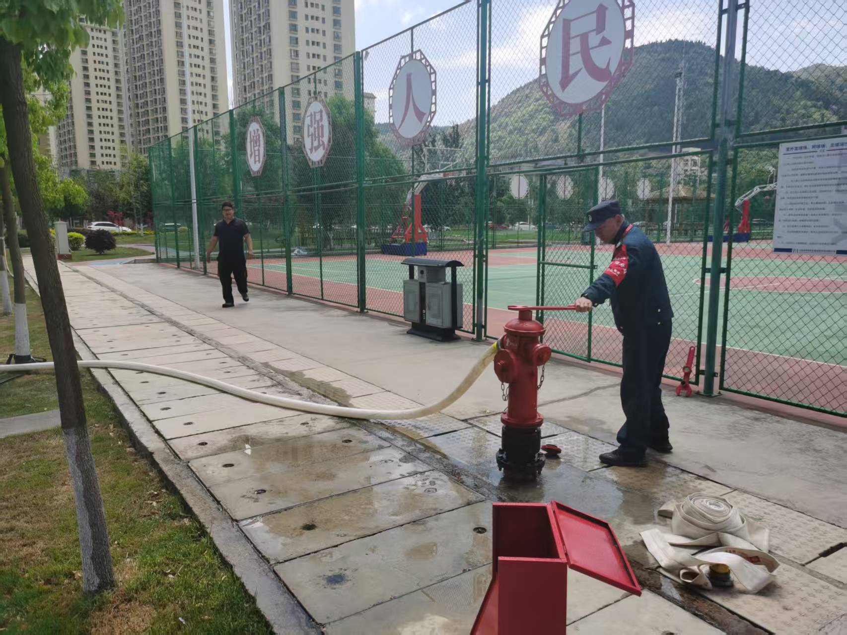 服务涵盖昆明无人机培训、昆明保安服务、昆明物业服务、昆明宠物医疗美容、昆明职业技能培训服务、昆明广告策划、昆明安防监控。