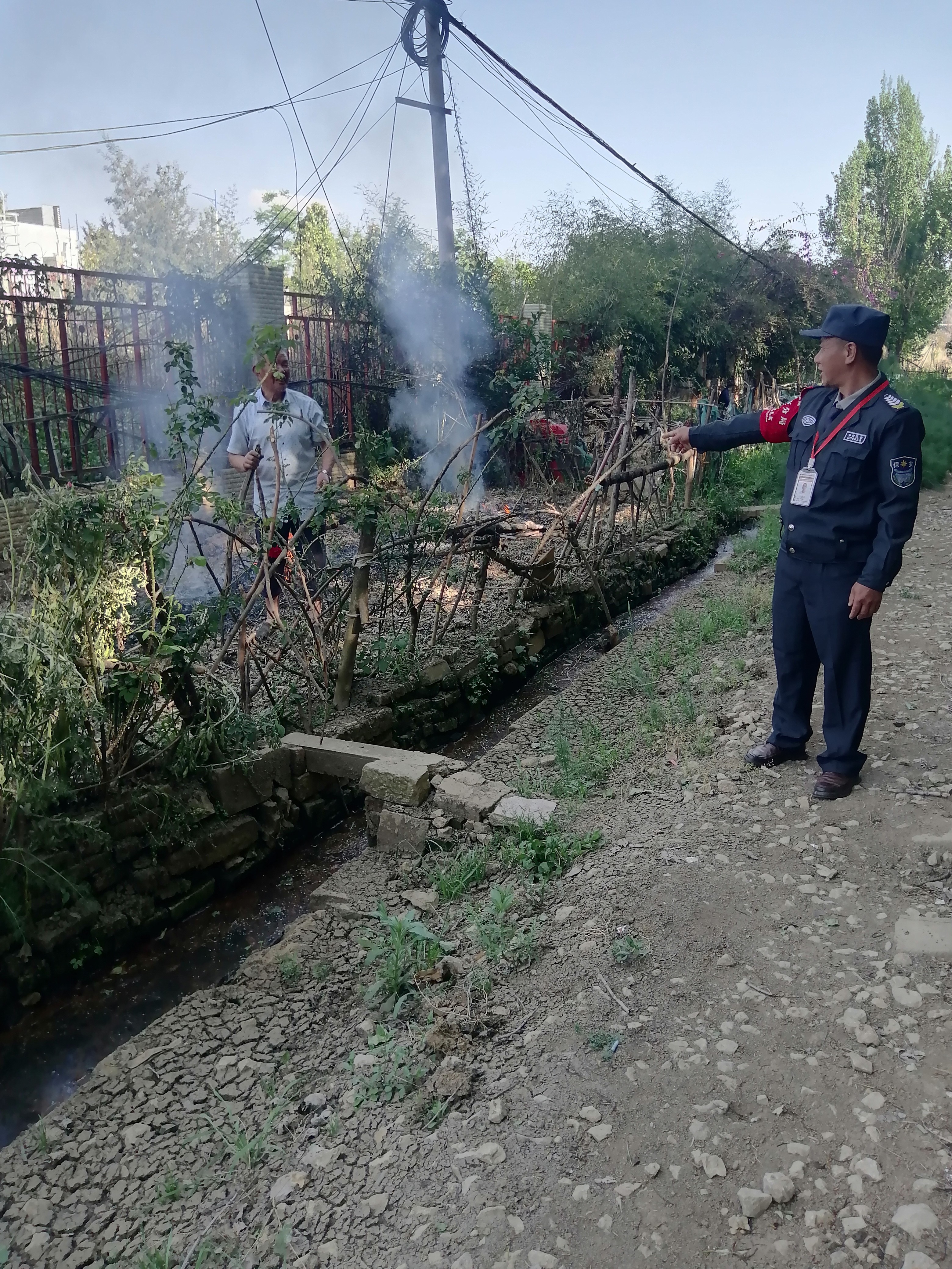 服务涵盖昆明无人机培训、昆明保安服务、昆明物业服务、昆明宠物医疗美容、昆明职业技能培训服务、昆明广告策划、昆明安防监控。